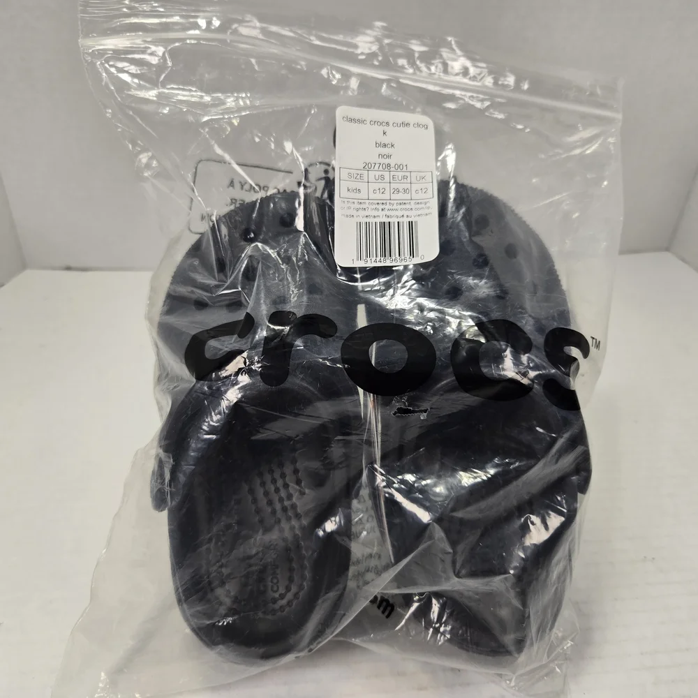 CROCS Unisex Classic Cutie Clog Black Slip-on Sandals Size C12 Toddler